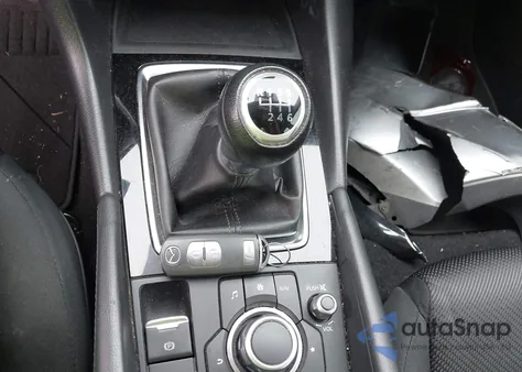 2017 Mazda Mazda3 Sport из США, поврежденный, VIN JM1BN1K73H1103011